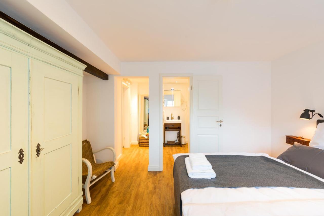 Zur Burgstiege Hotel Золинген Екстериор снимка